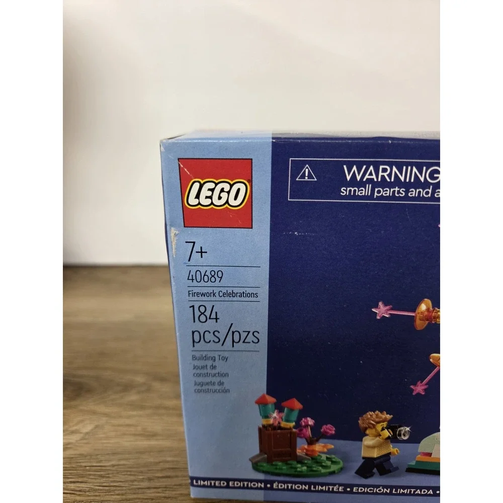 LEGO 40689 Firework Celebrations GWP Set